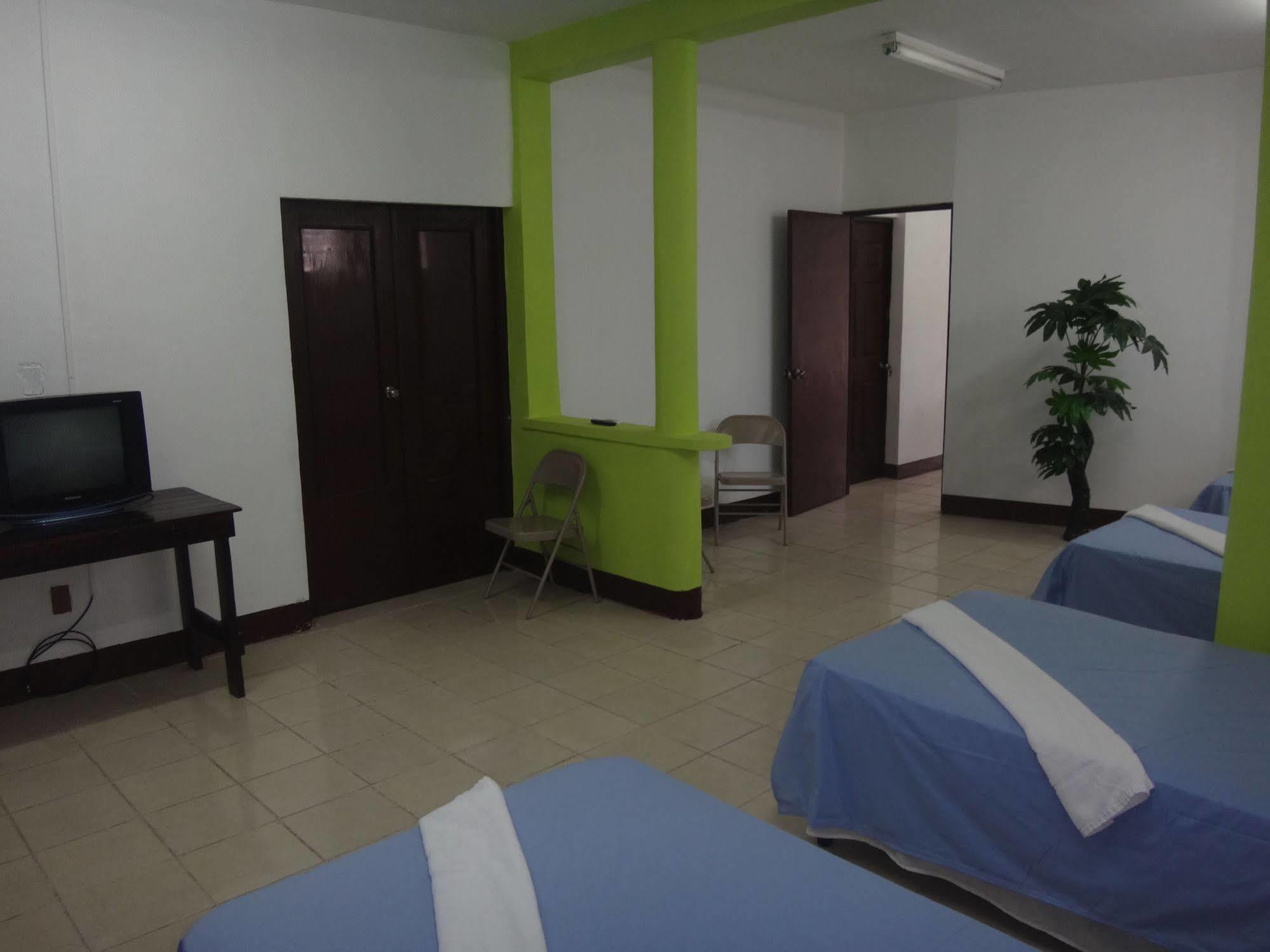 Hotel La Arboleda Managua Exterior photo