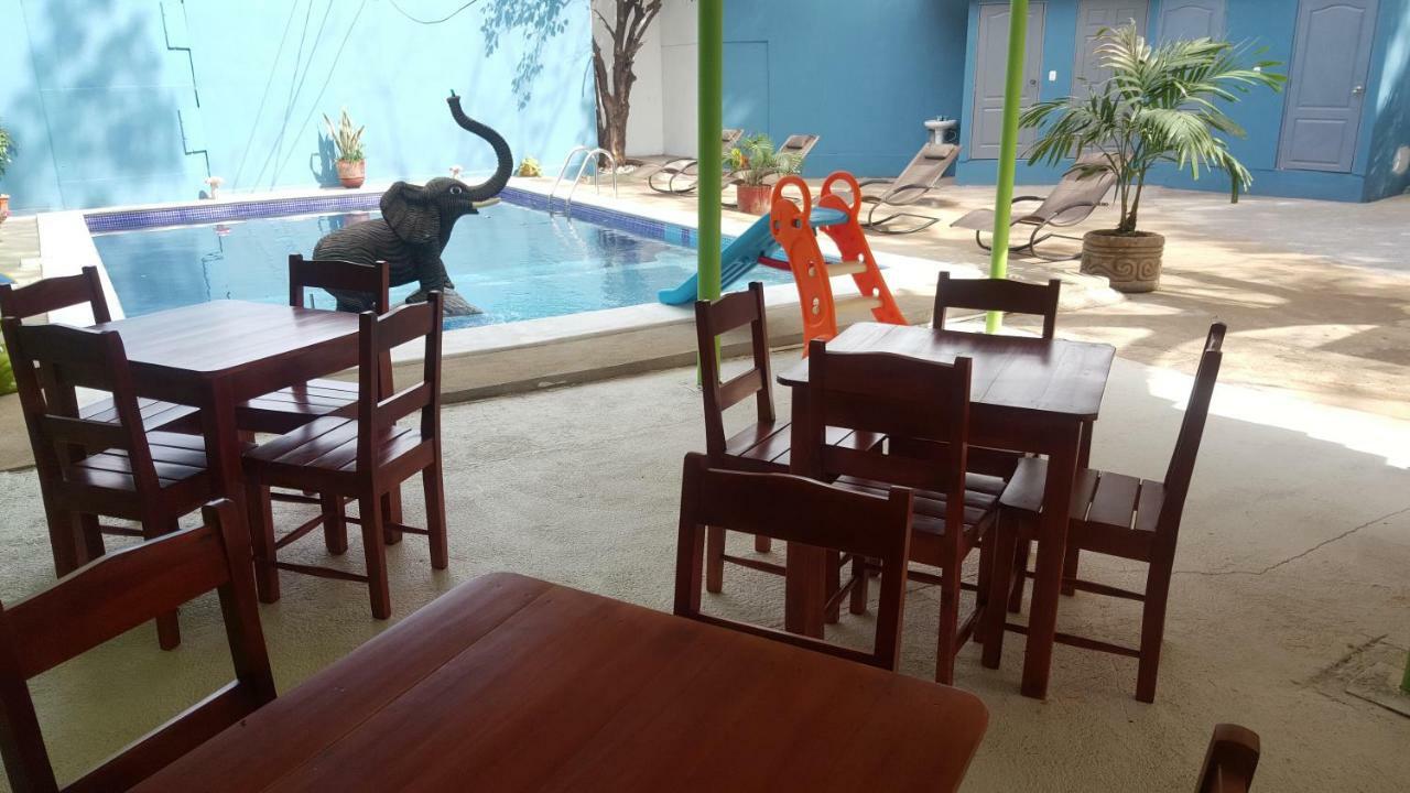 Hotel La Arboleda Managua Exterior photo